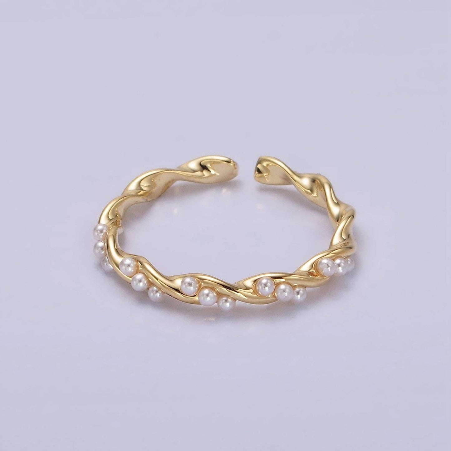 Dotted Pearl Twisted Ring