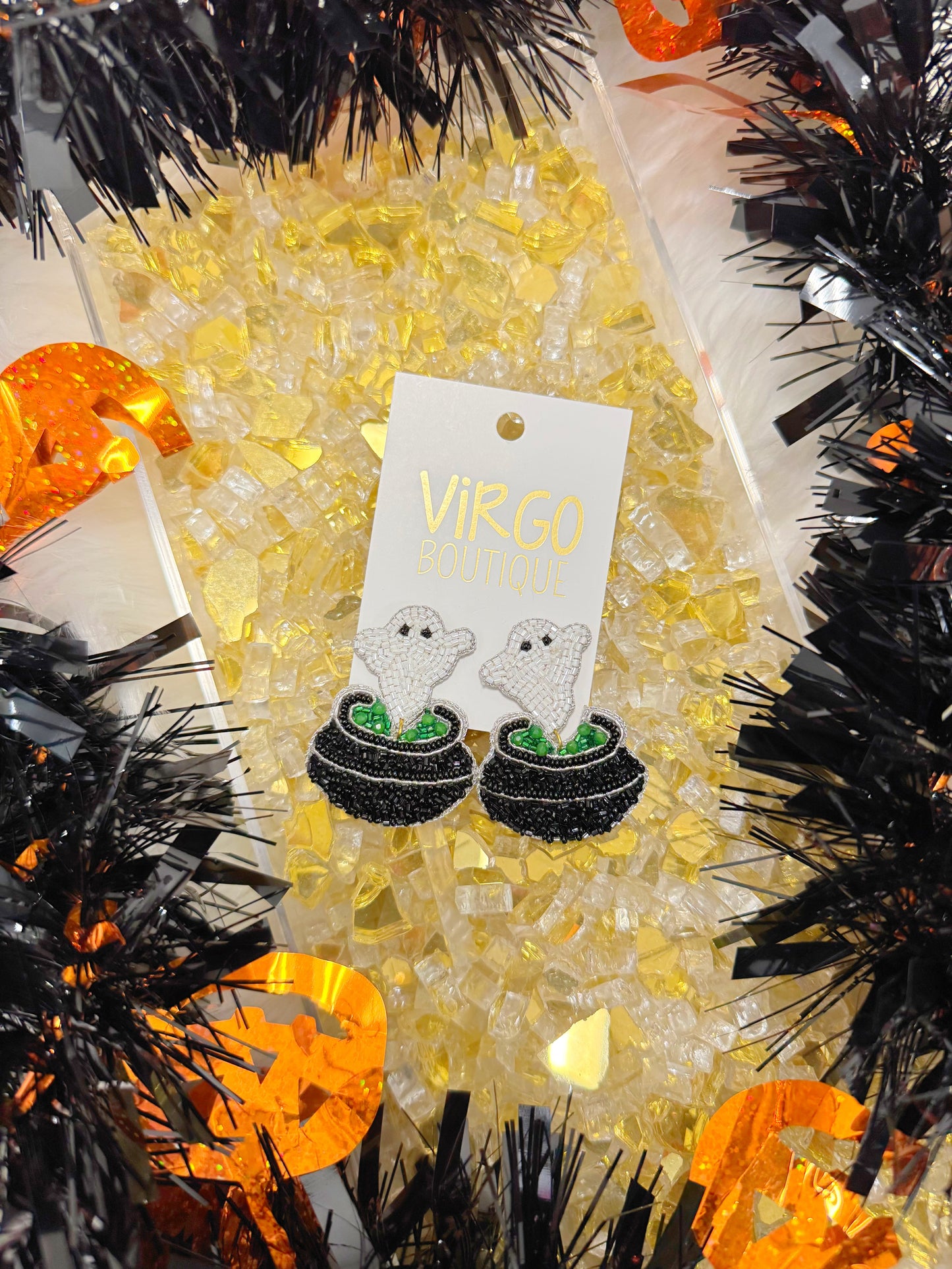 beaded ghost earrings, halloween earrings, ghost earrings, halloween ghost earrings