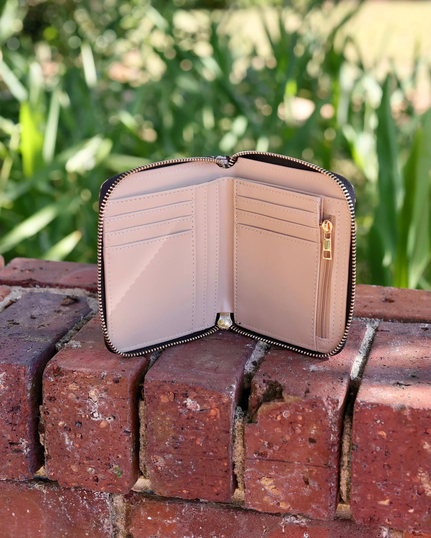 Wallet, women's wallet, fancy wallet, Caroline hill wallet, Caroline hill