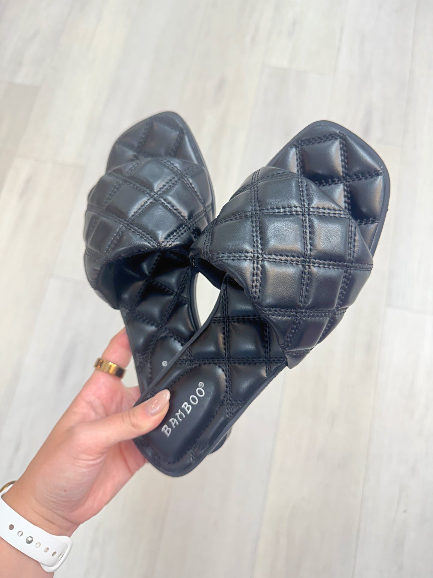 Sandal