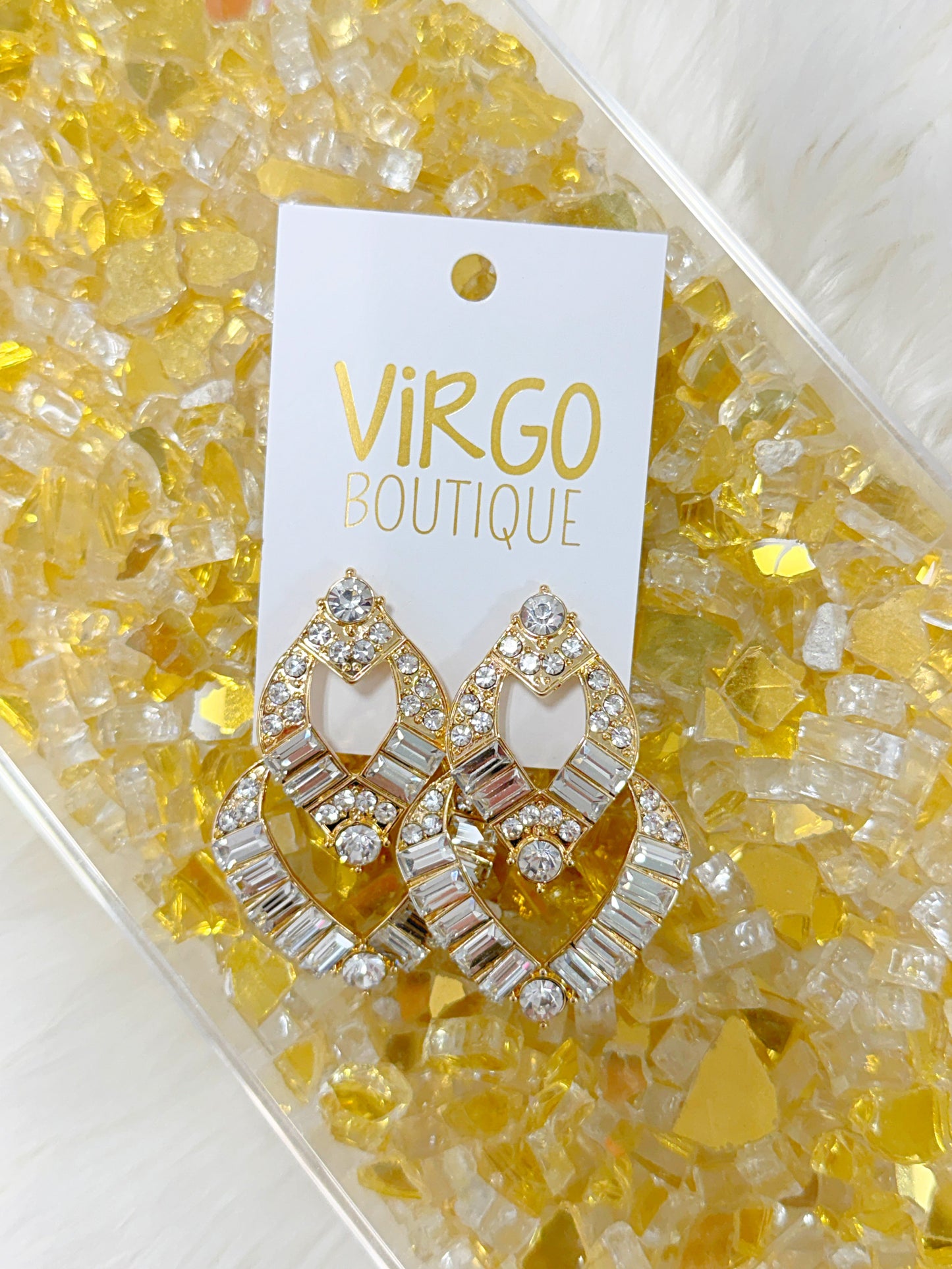 statement earring, fancy earring, dramatic earring, stoned earring