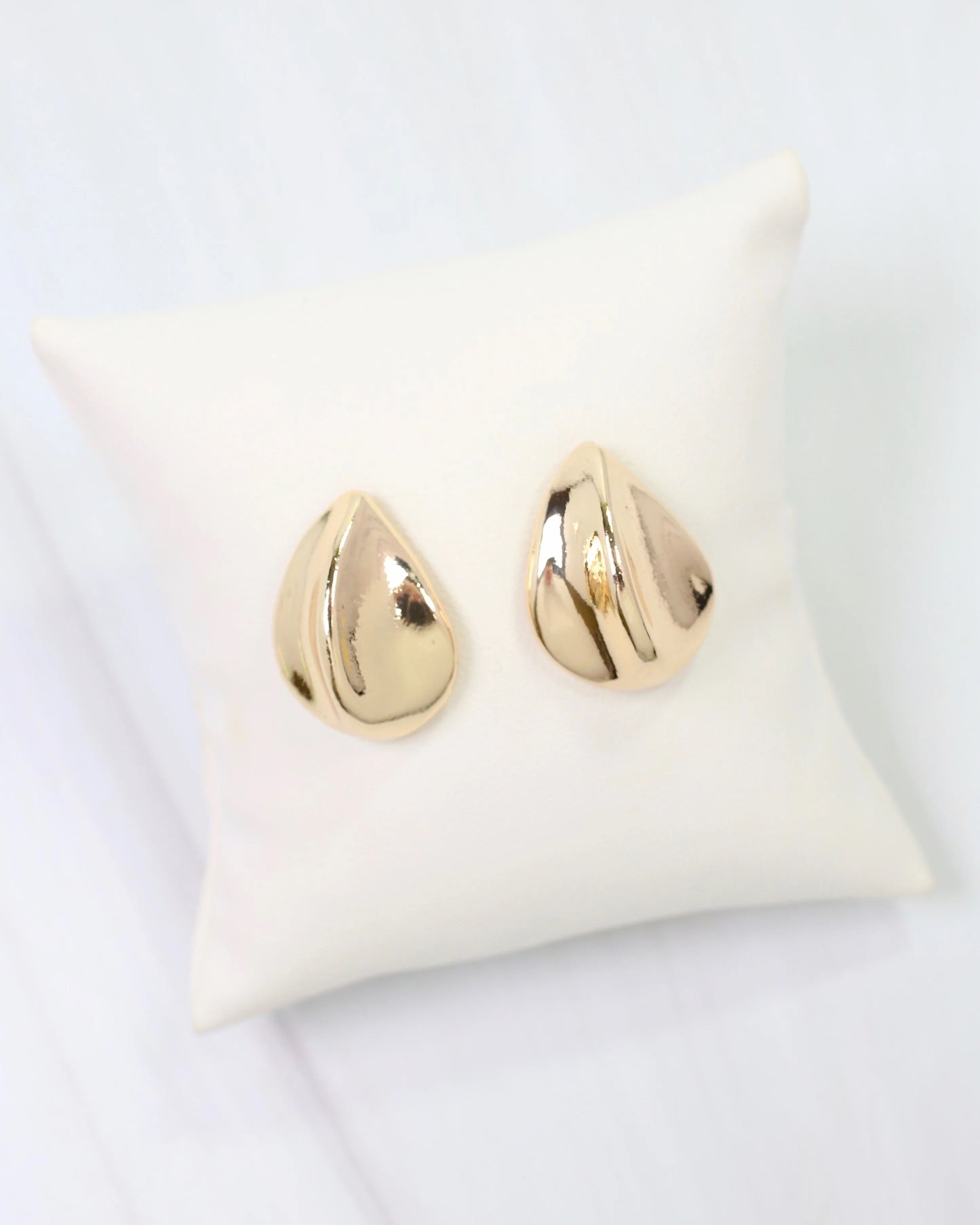 Morehead Teardrop Post Earrings