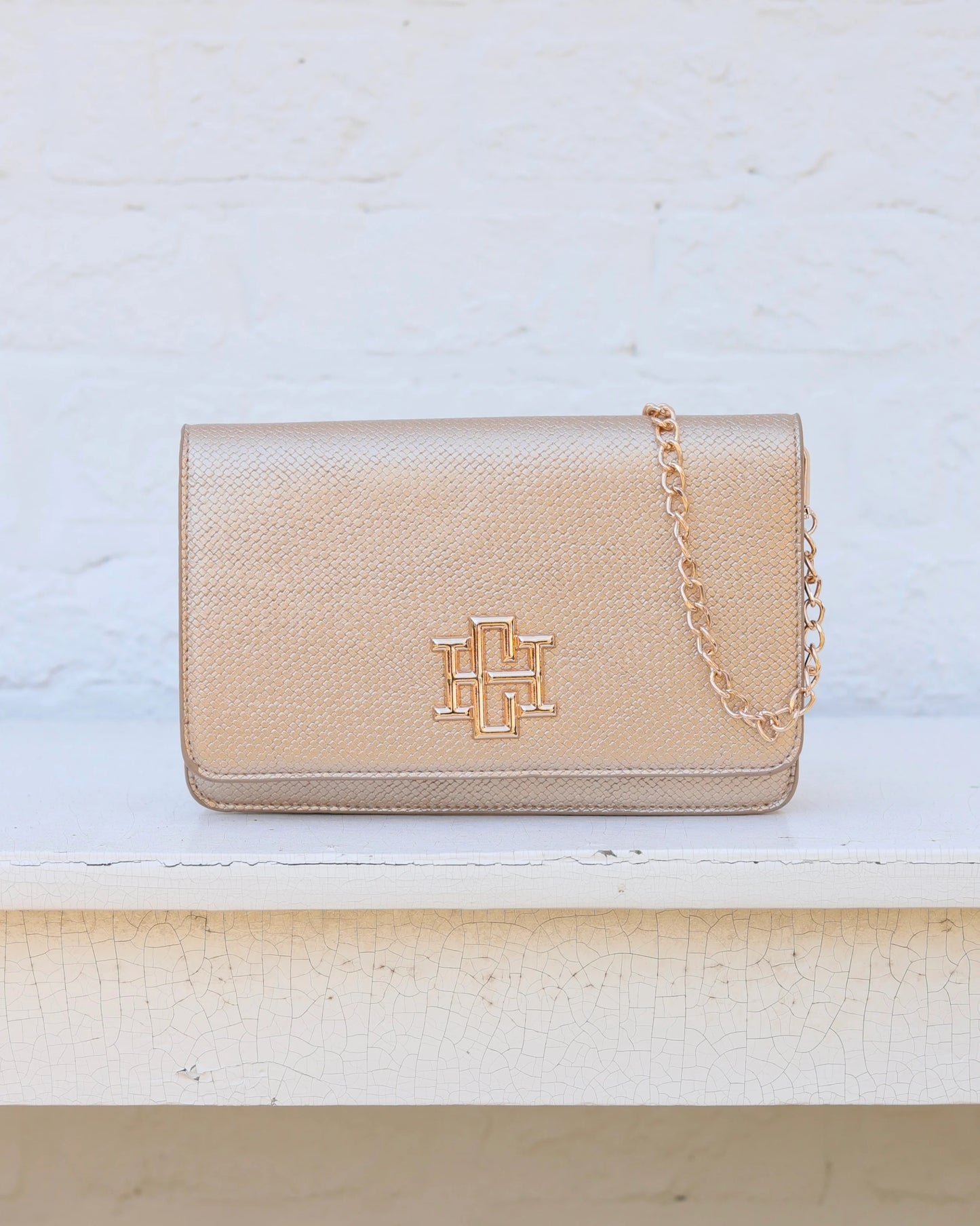Bryn Crossbody