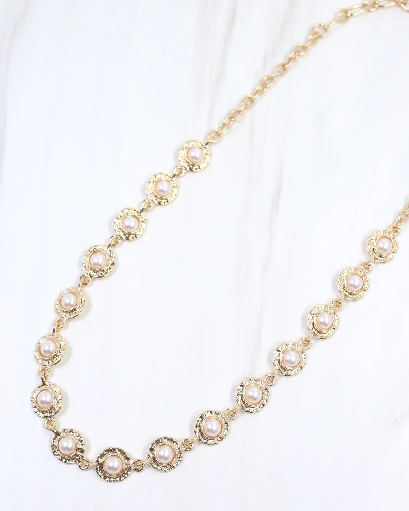 Aella Hammered Pearl Necklace