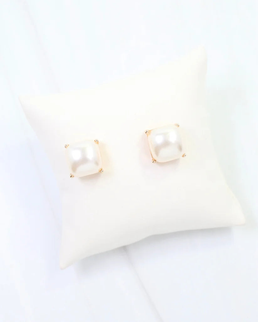Mavis Square Pearl Studs