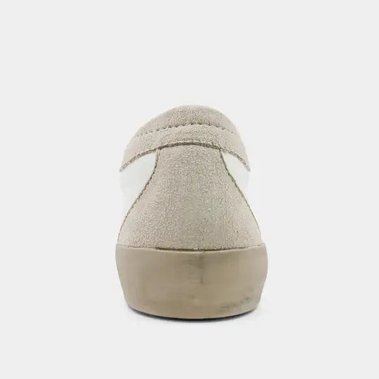 Mia Sneakers