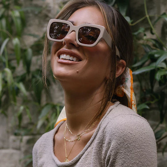 Loren Diff Sunglasses - Almond + Brown