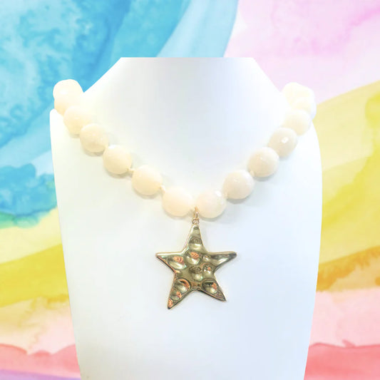 Della Necklace