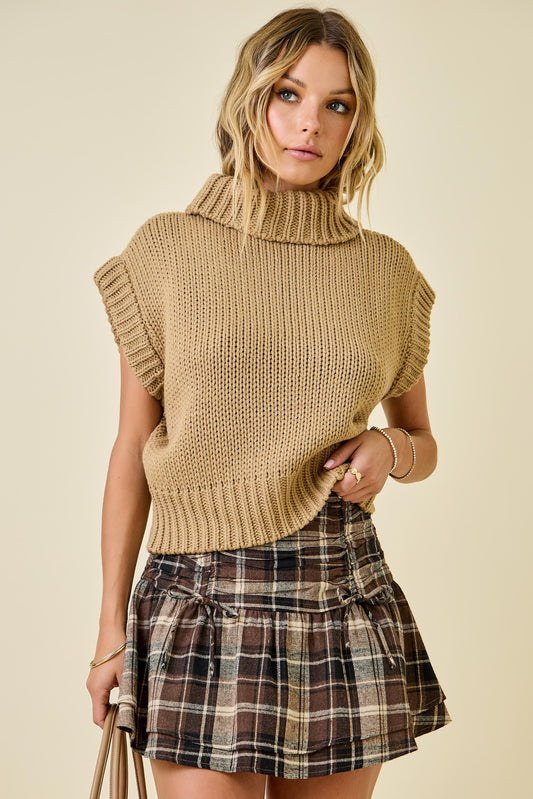Sleeveless Cropped Sweater