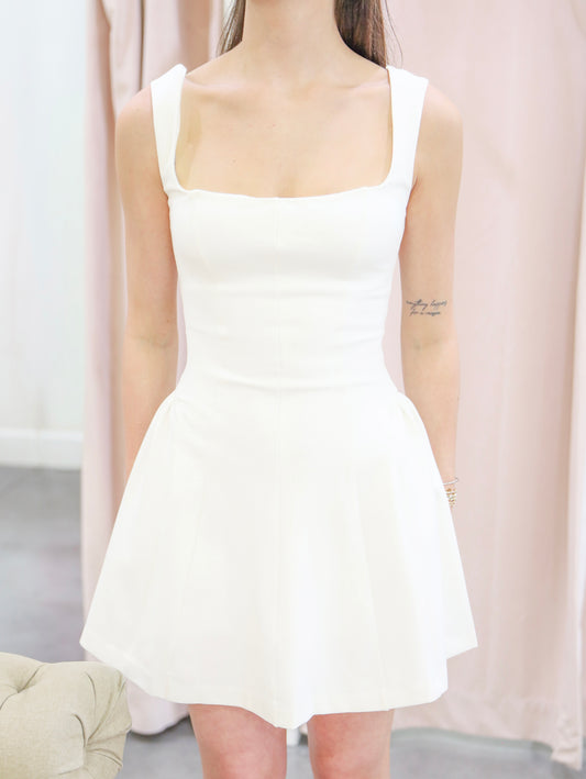 Mia Sleeveless Square Neck Dress