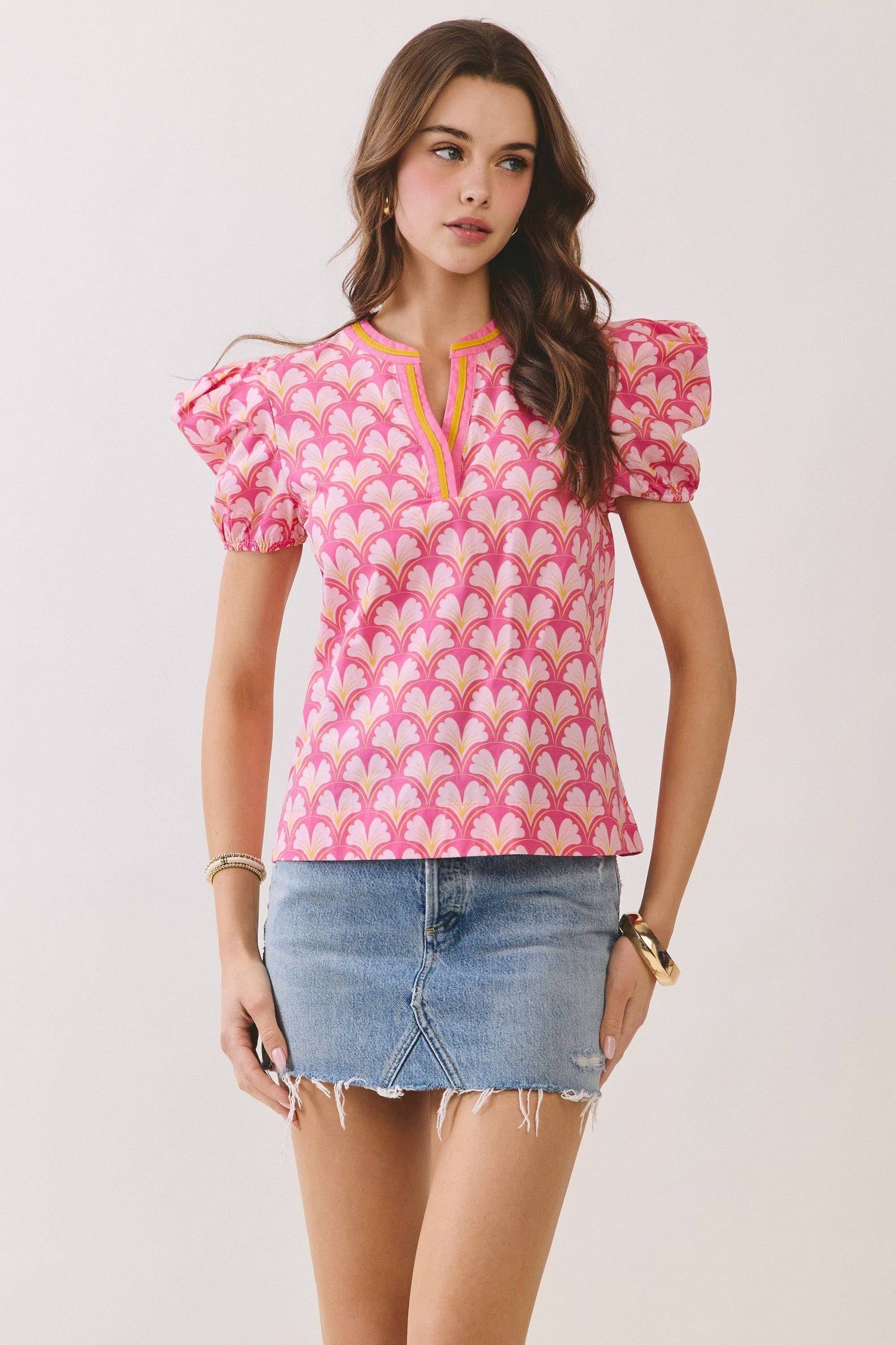 Geometric Print Puff Sleeve Top