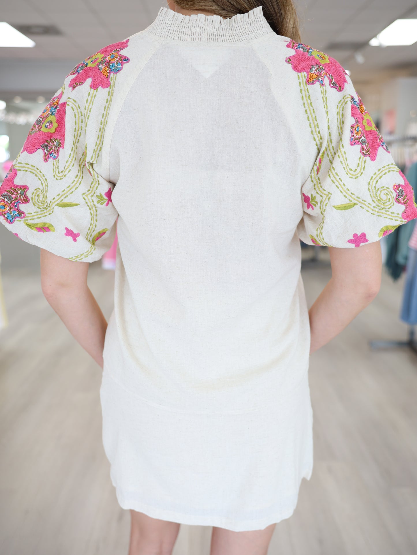 Embroidered Bubble Sleeve Top