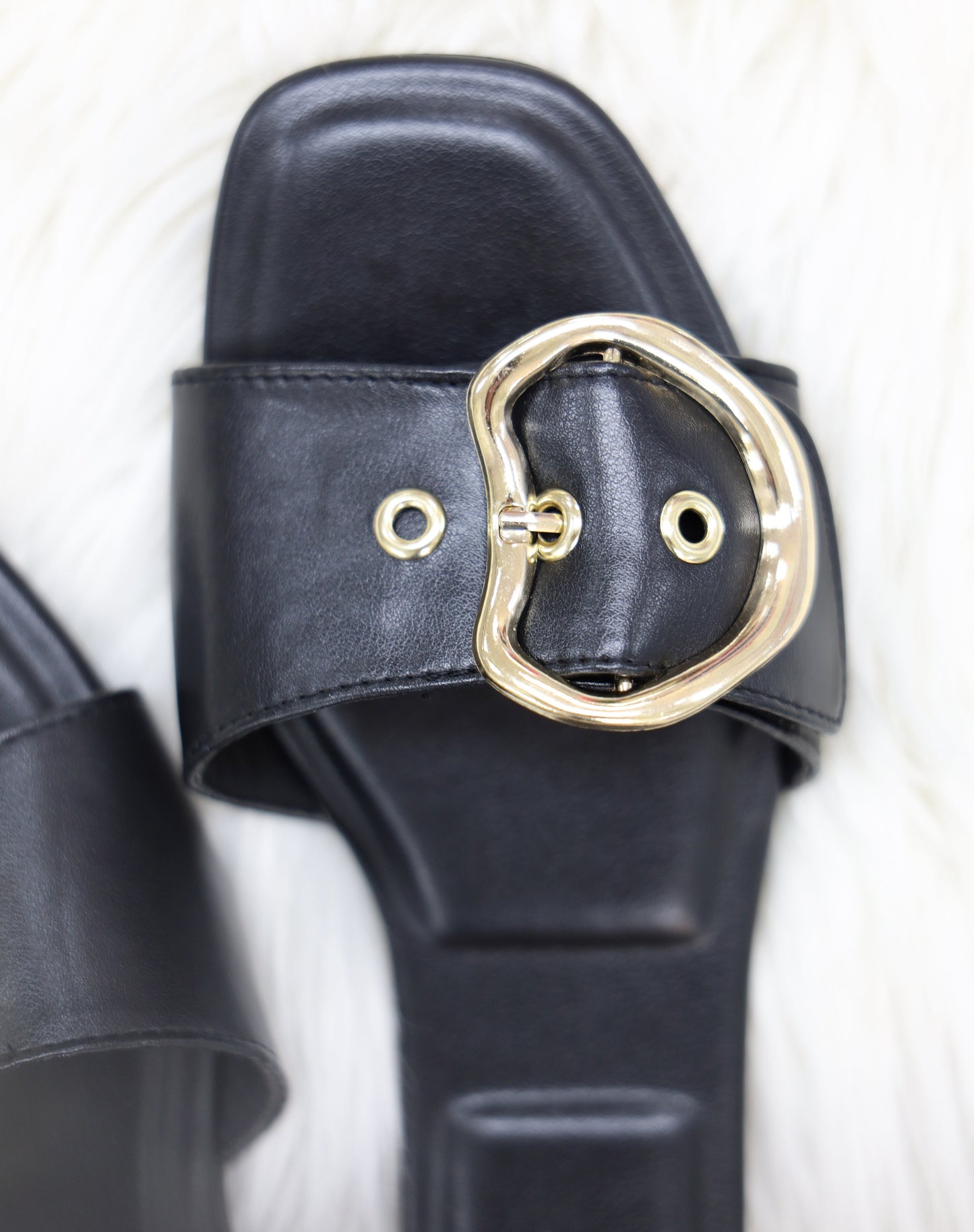 Wide Band Slide with Buckle