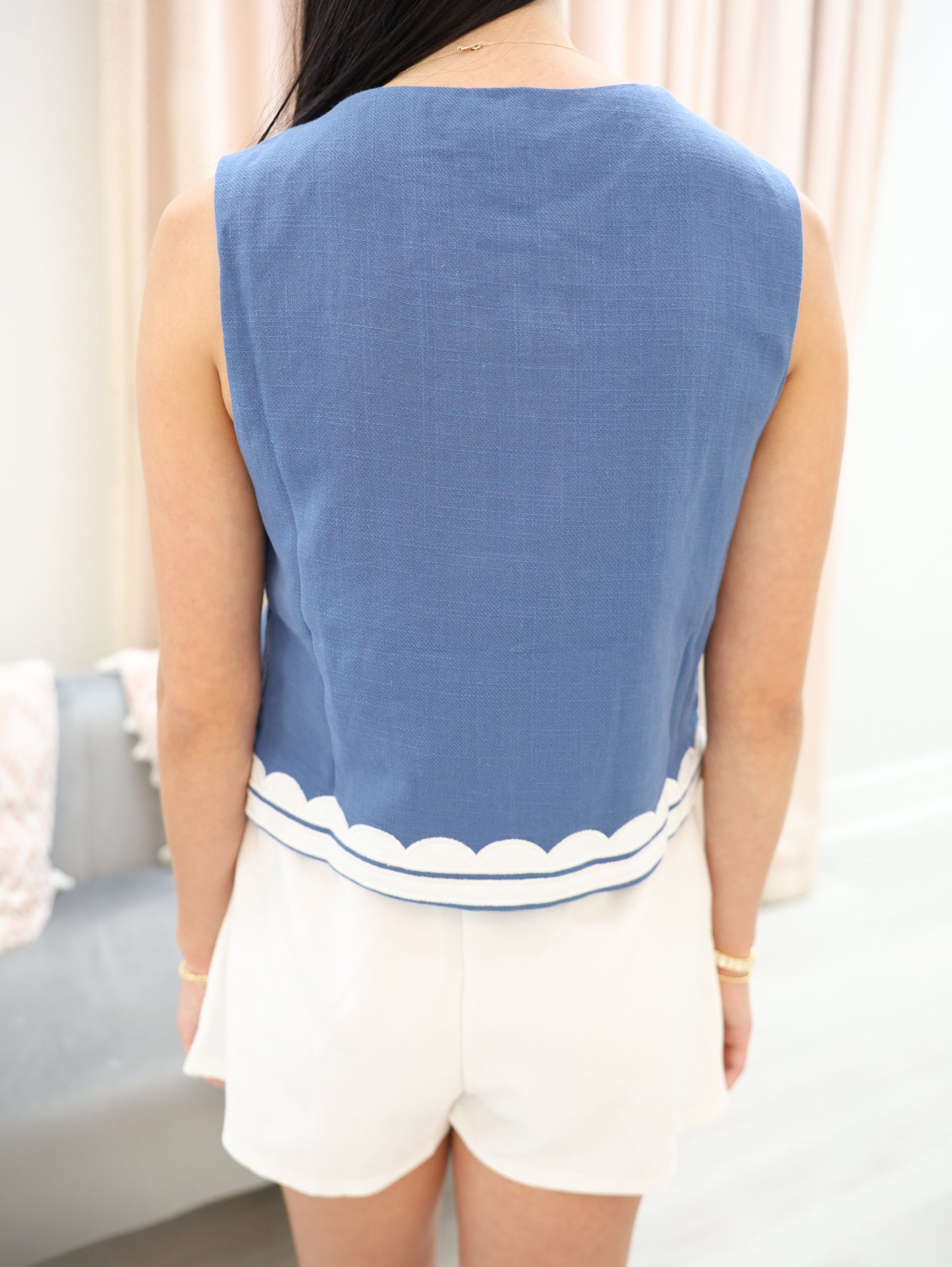 Contrast Embroidery Vest Top