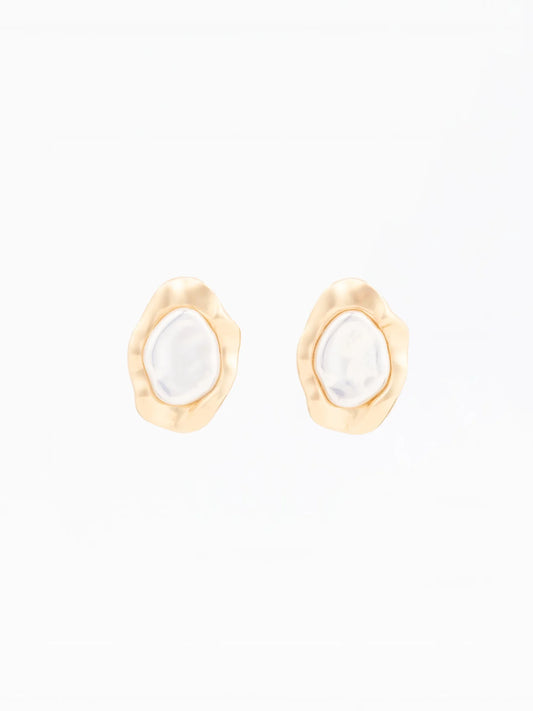 Vicky Pearl Earrings