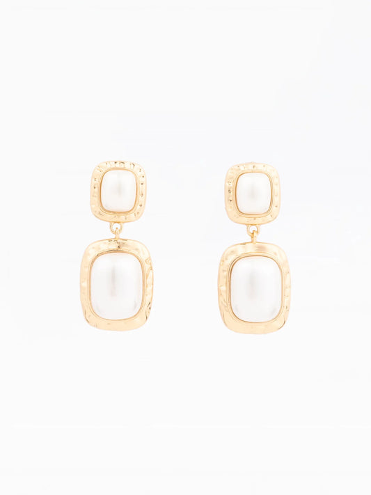 Margot Pearl Earrings