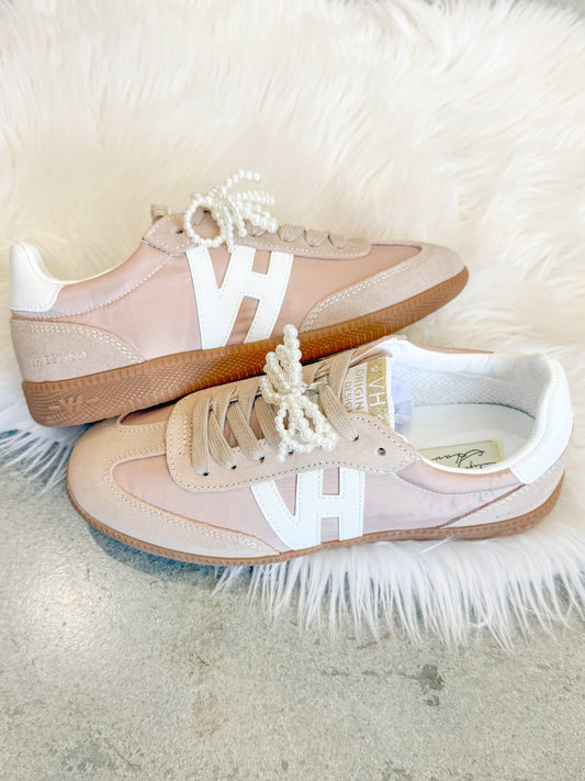 Nadia 7 Vintage Havana Sneaker