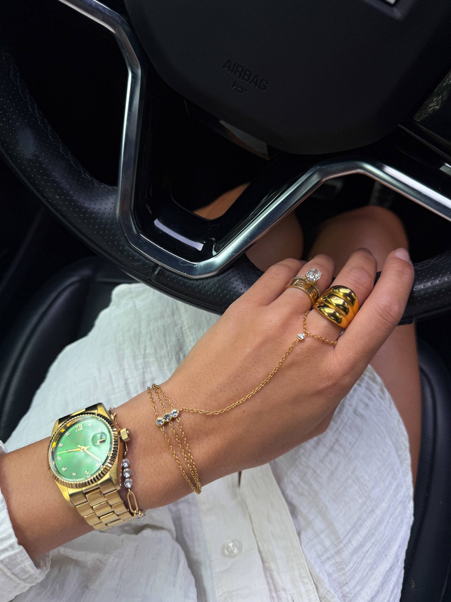 Bentley Hand Chain