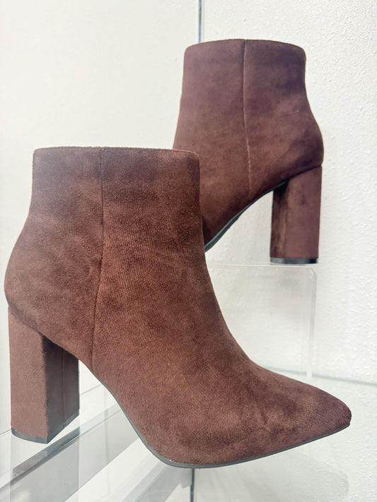 ankle booties, booties, ankle boots, fall booties, fall boots, fall shoes, fall must-have boots, booties, boots