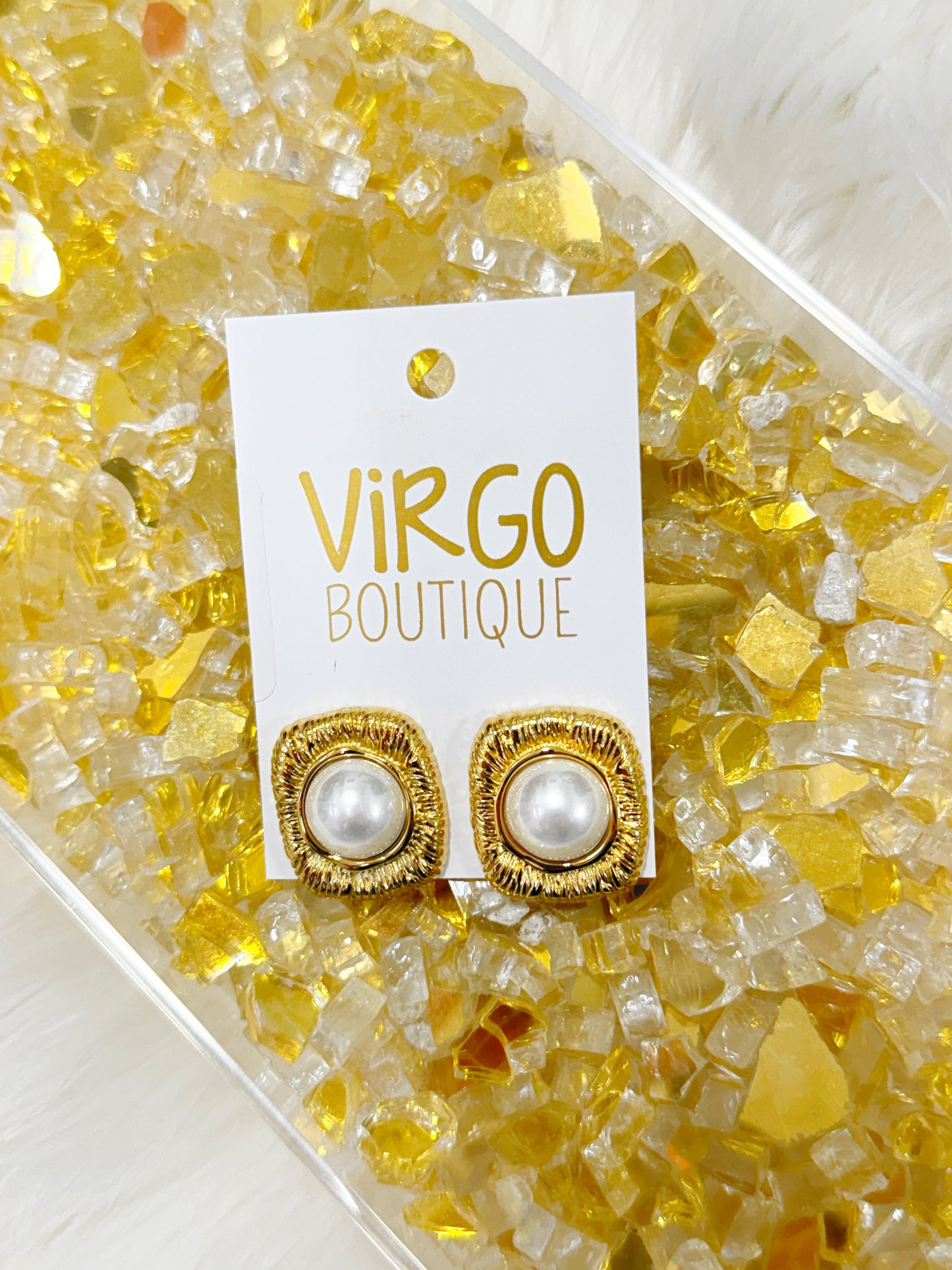 pearl earrings, pearl stud, dressy studs, pearl and gold stud, fancy stud