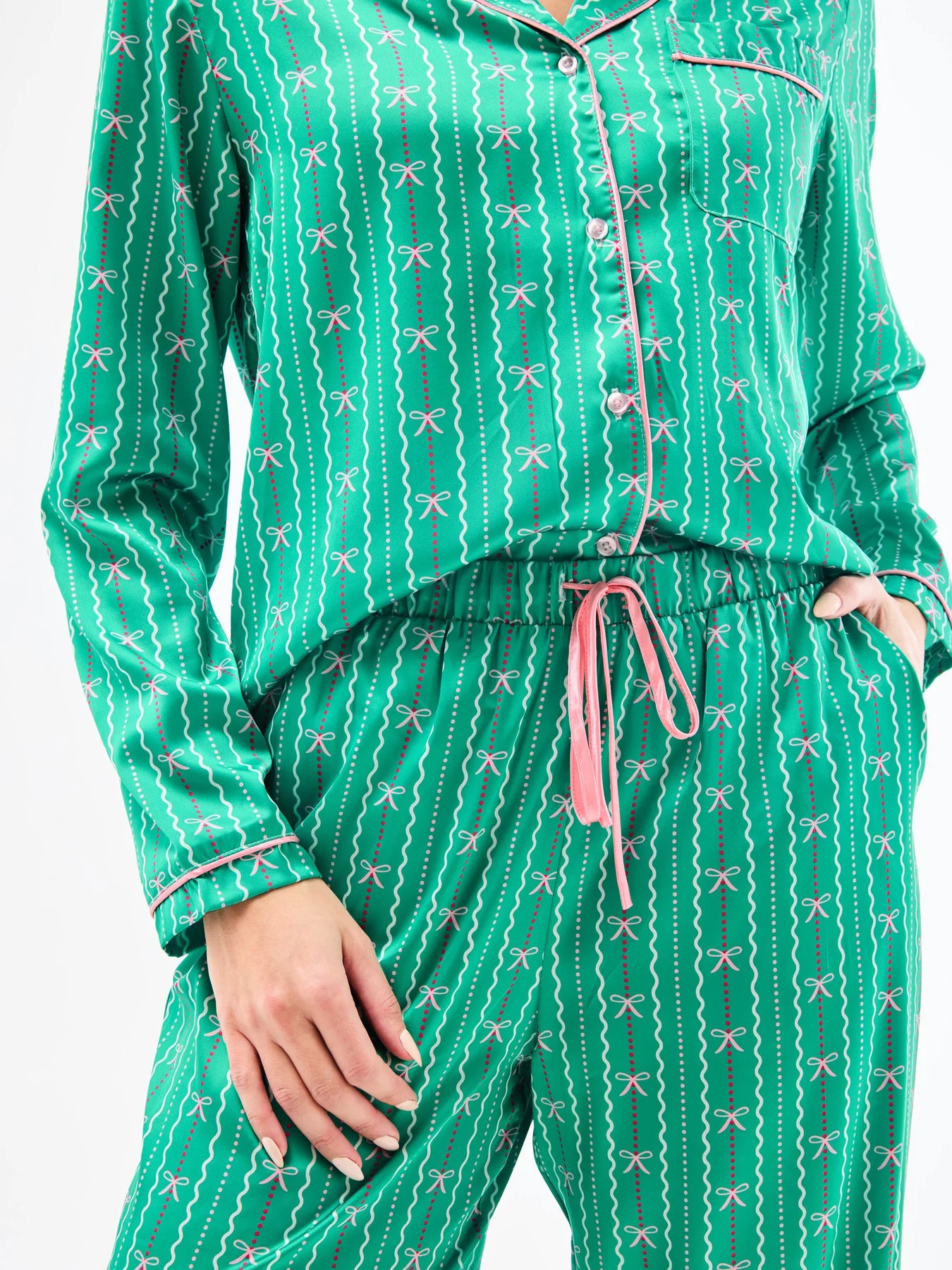 christmas pjs, holiday pjs, women's christmas pjs, christmas bow pjs, trendy pajamas