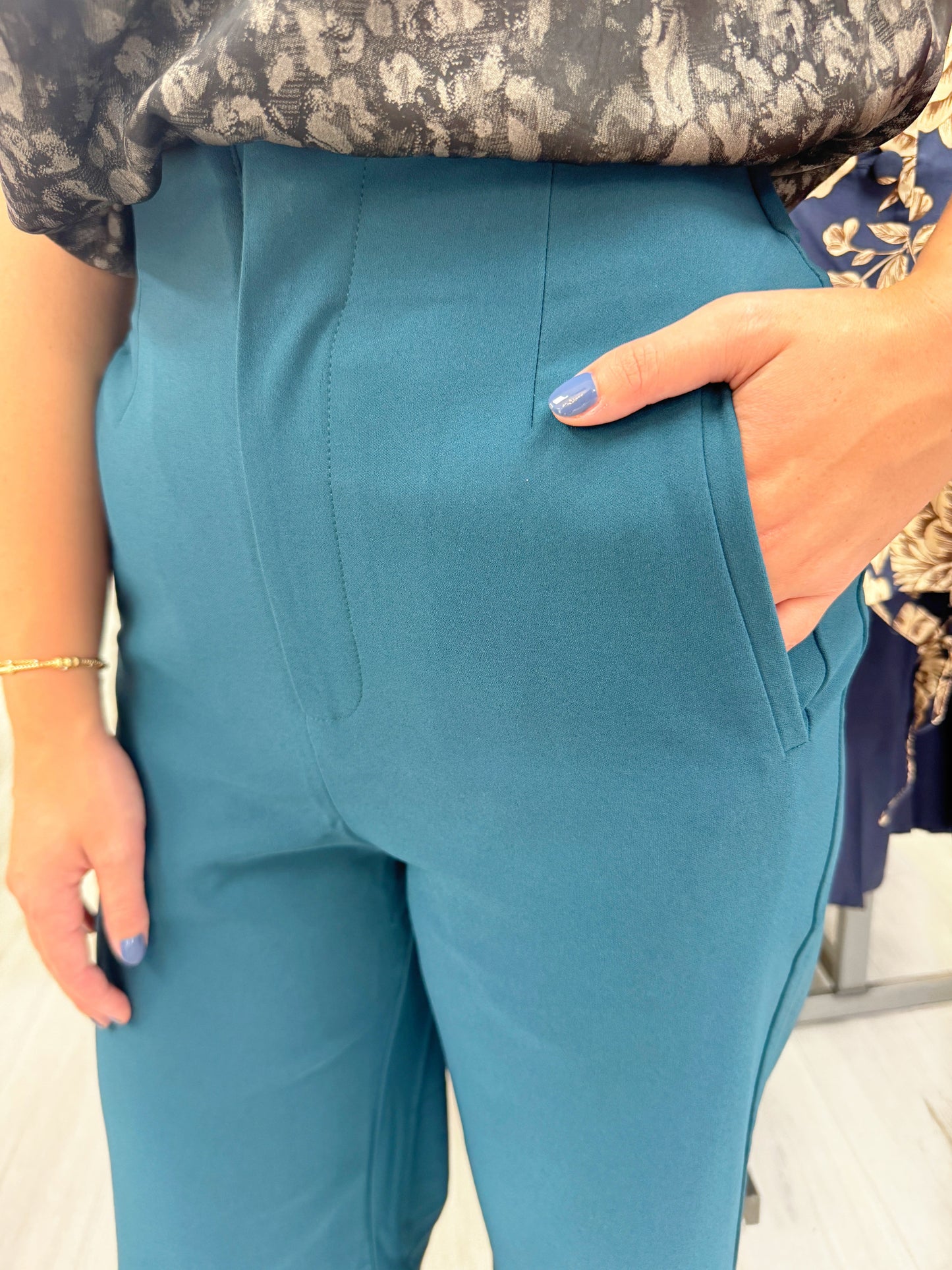 High Rise Wide Leg Pant