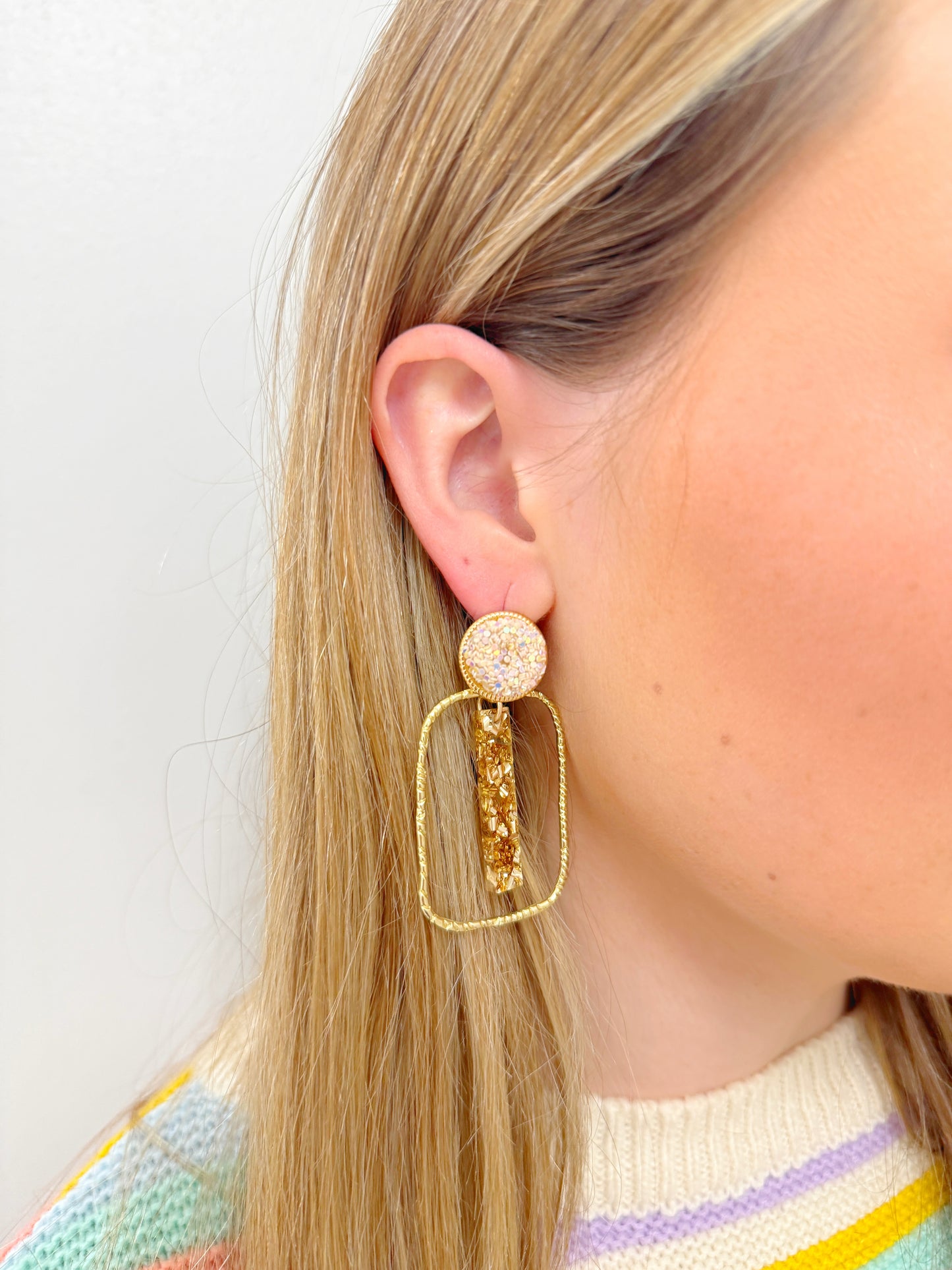 The Lilly Earring