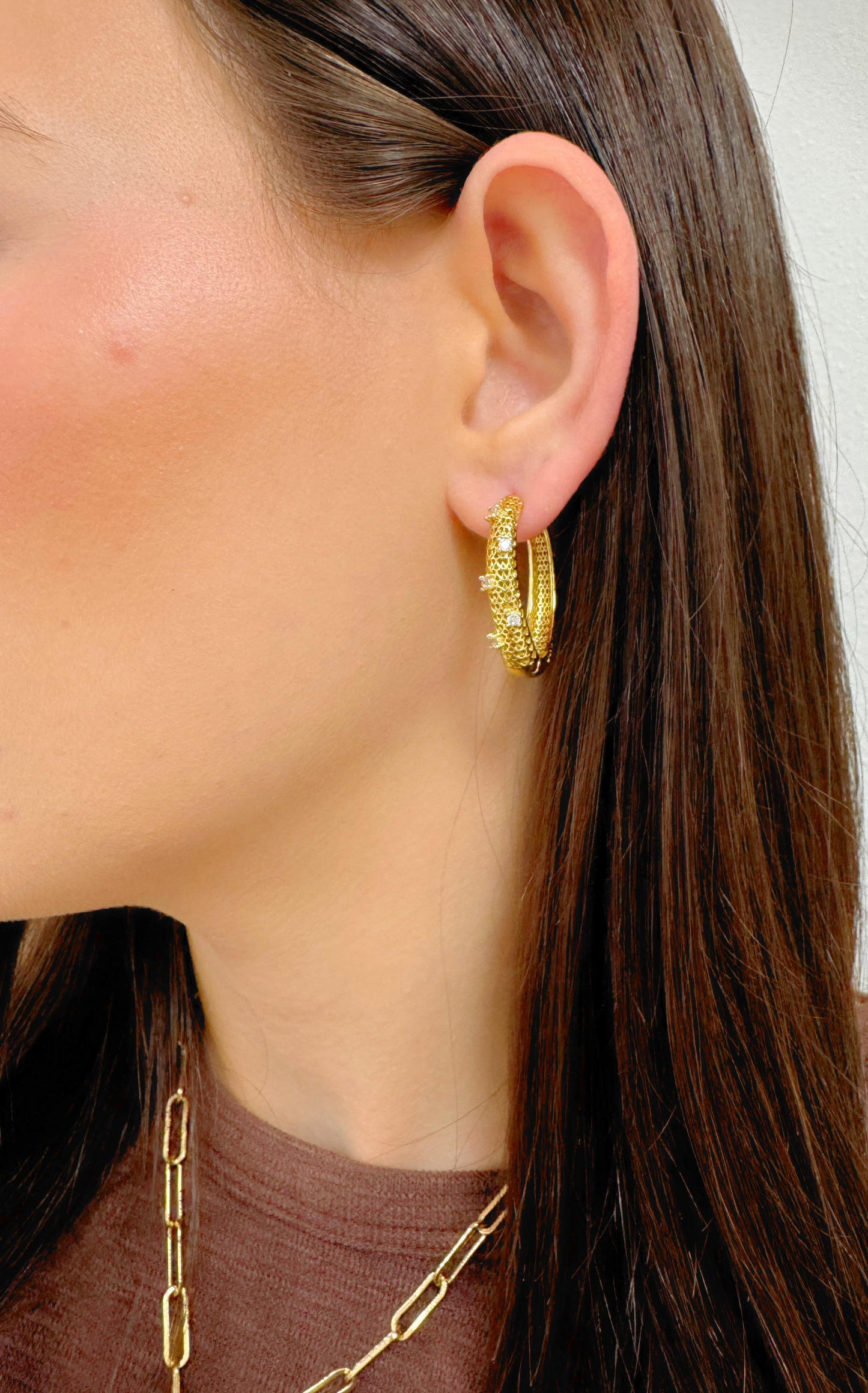 The Chic Hoops