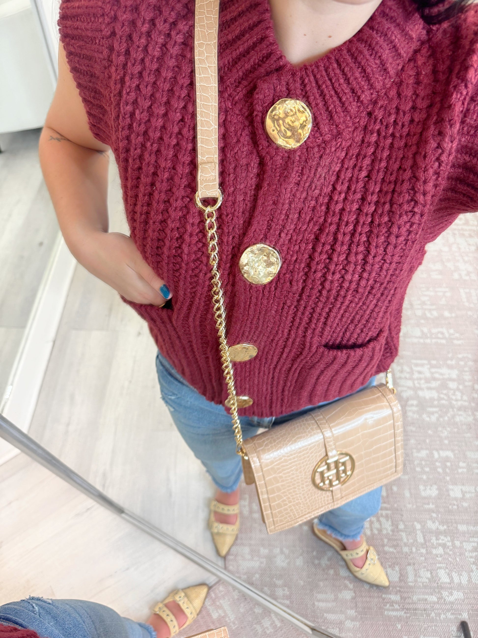 women's top, boutique tops, sleeveless tops, knitted tops, vest, layering piece, comfy knit vest, sleeveless knit vest, women's knitted vest, fall top, fall vest