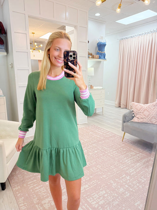 green dress, fall dress, long sleeve dress, relaxed dress
