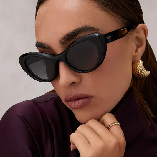 Zaria Diff Sunglasses - Black/Grey