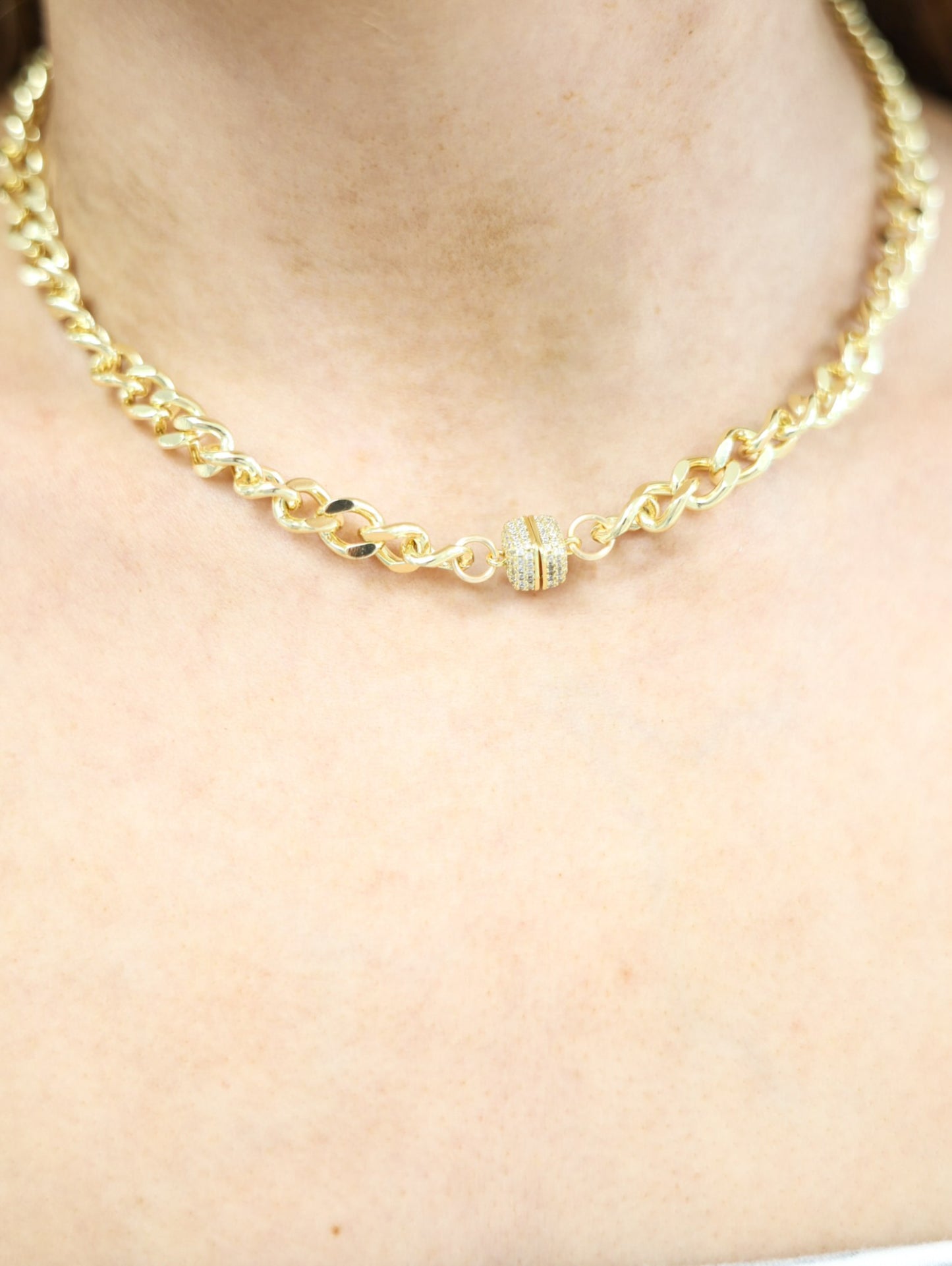 Choker Necklace