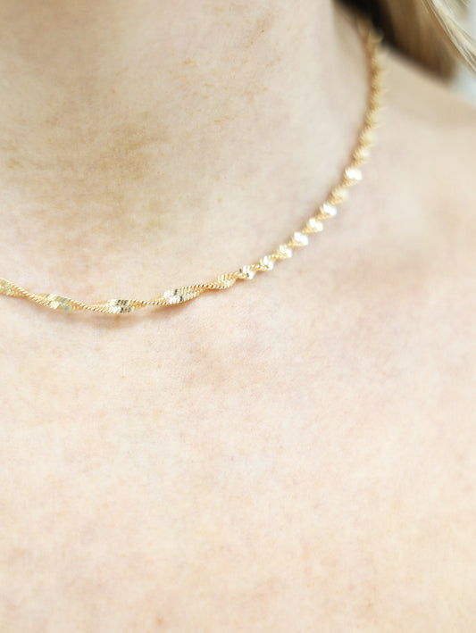 Julia Choker