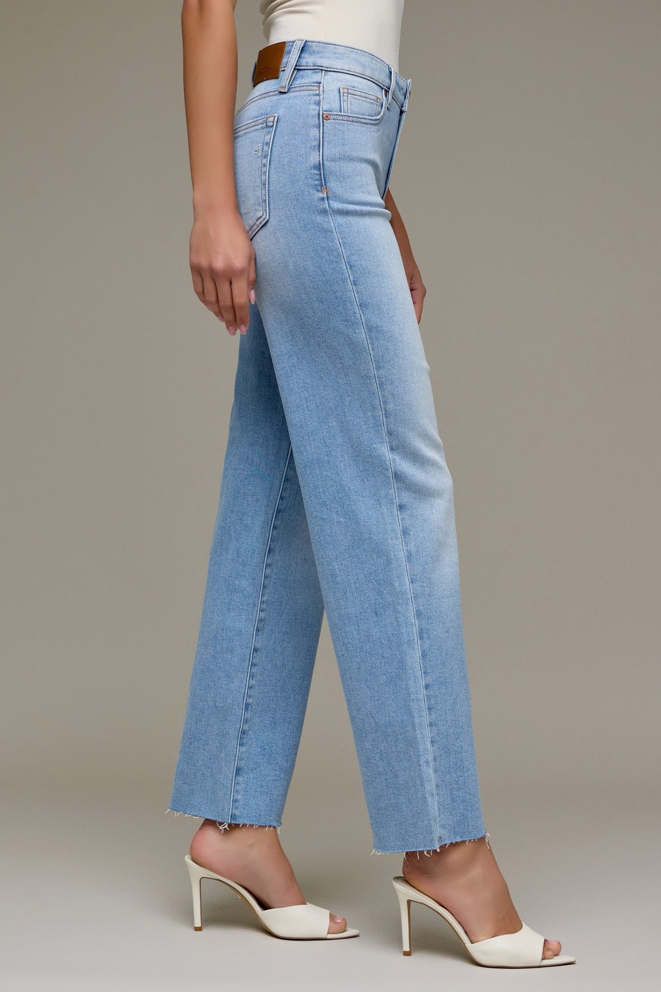 Ana Stretch Classic Straight Jenas