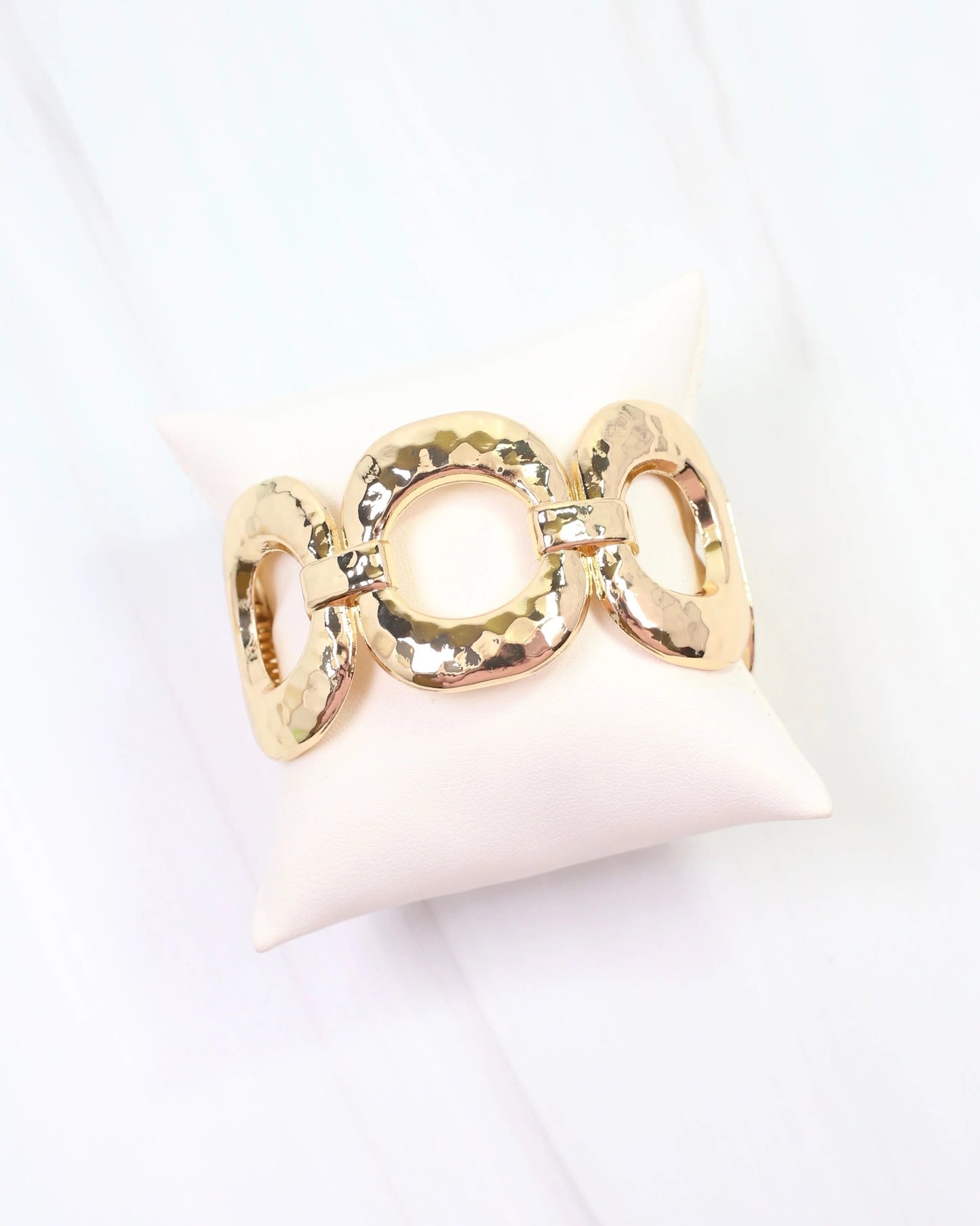 Cortland Hammered Circle Link Bracelet