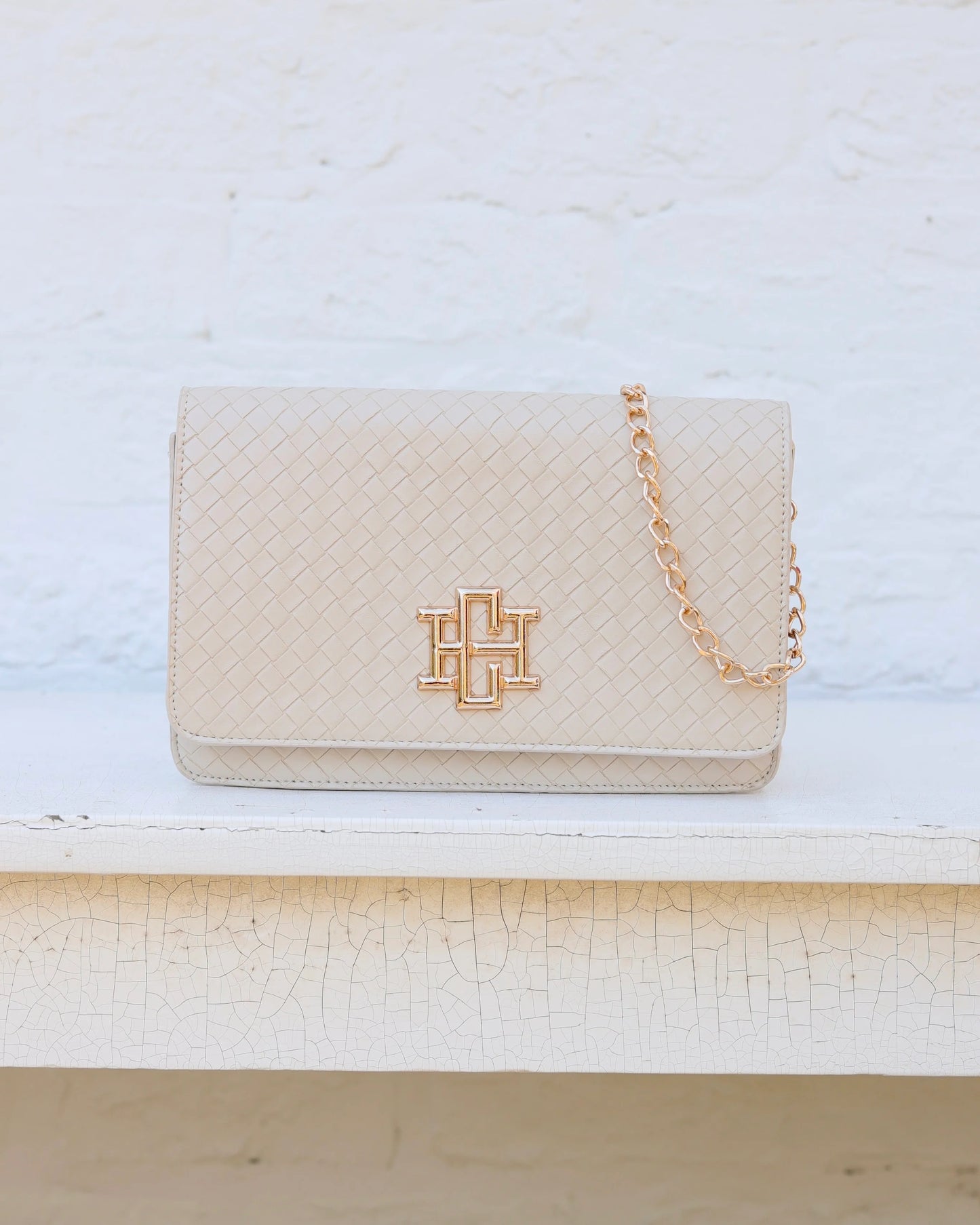 Bryn Crossbody