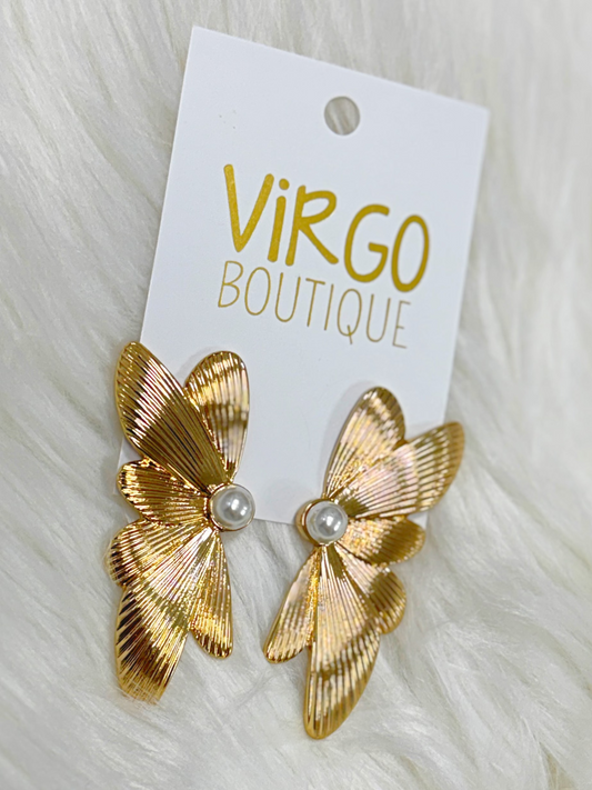 pearl stoned earrings, flower earrings, textured earrings, dramatic earrings