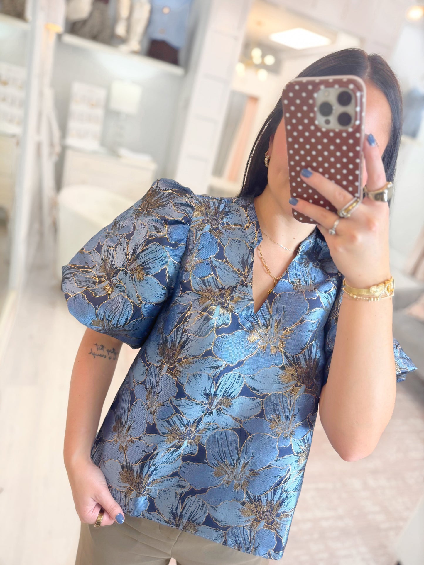 puff sleeve top, floral puff sleeve top, short sleeve puff sleeve top, floral top, bold floral puff sleeve top, classy top, dressy top