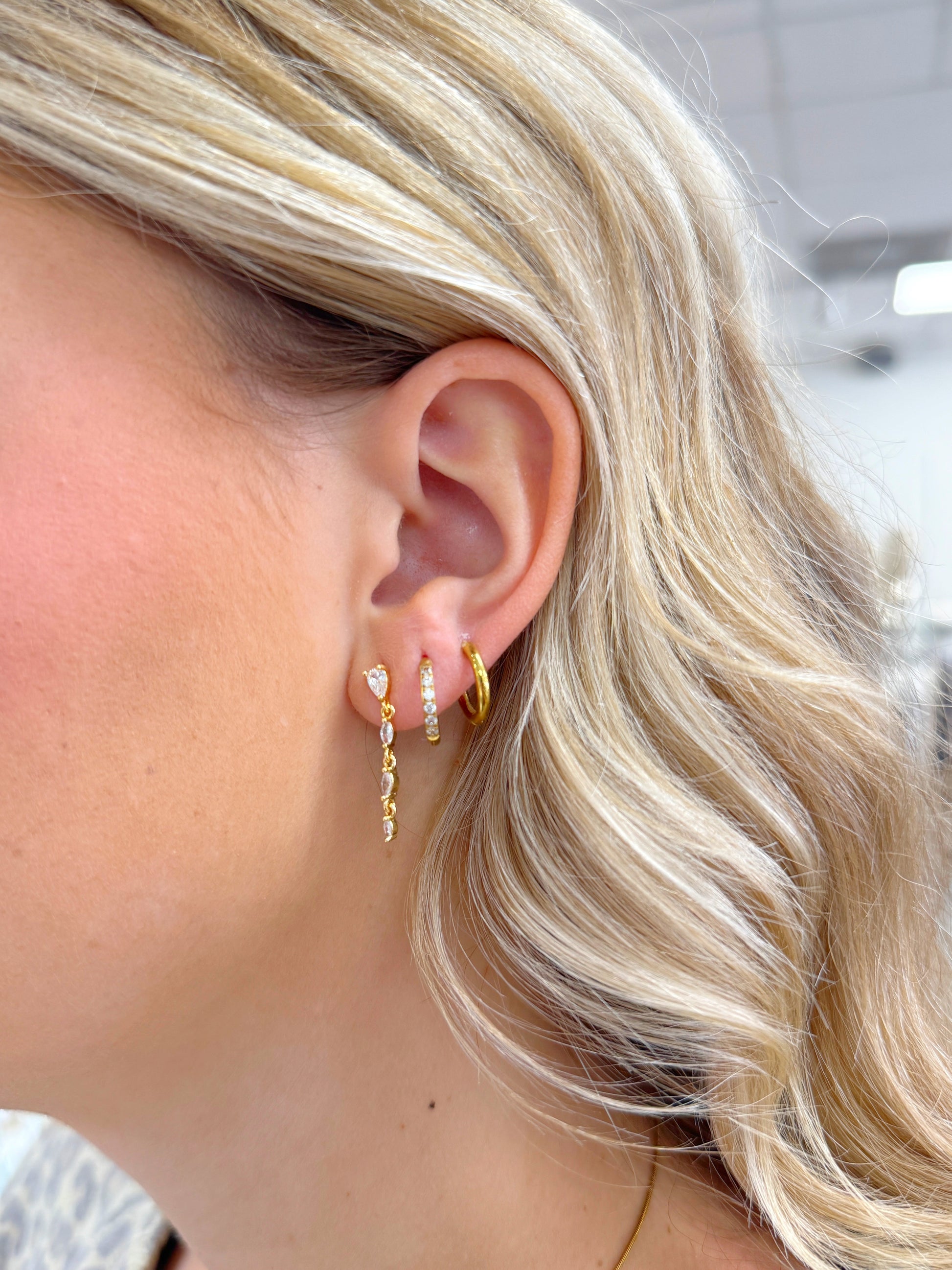 dainty earring, dangle earrings, rhinestone earrings, gold rhinestone earrings