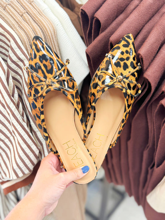 flats, fall flats, leopard flats, leopard mules, fall mules, dressy flats, work flats, girly flats, leopard fall shoes, fall shoes, work shoes, work flats, womens flats, womens leopard mules, boutique mules, boutique flats, trendy flats