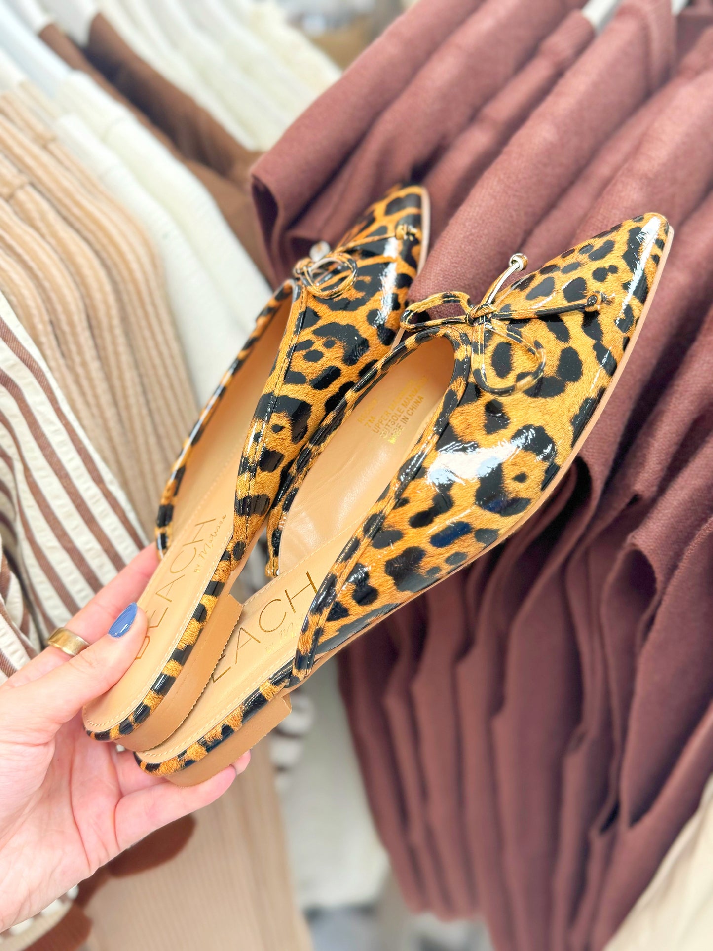 flats, fall flats, leopard flats, leopard mules, fall mules, dressy flats, work flats, girly flats, leopard fall shoes, fall shoes, work shoes, work flats, womens flats, womens leopard mules, boutique mules, boutique flats, trendy flats