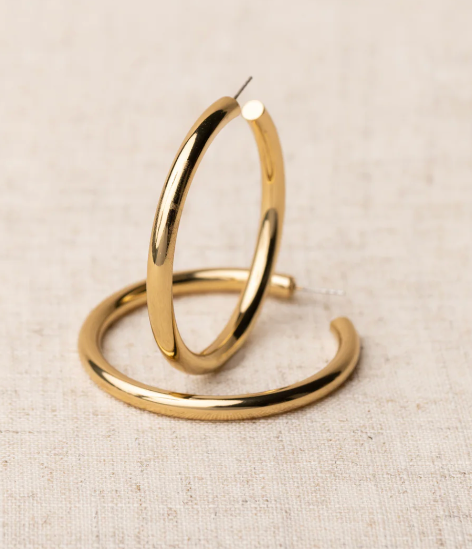 hoop earrings, gold earrings, Stella earrings, everyday hoop earrings