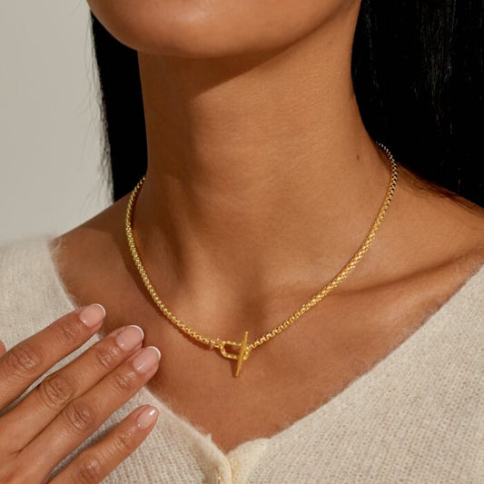 Oval T-Bar Necklace