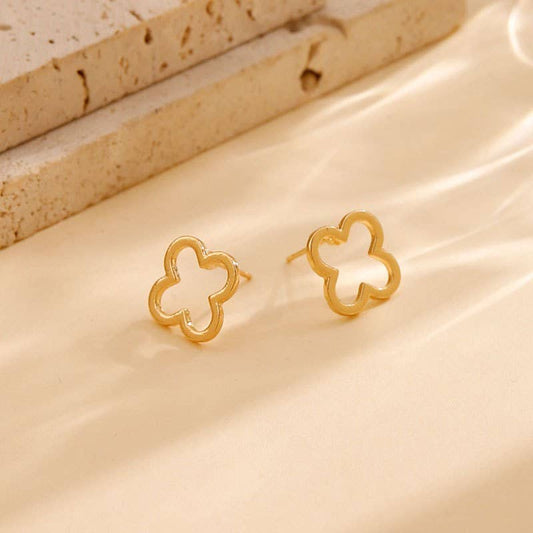 Halo Clover Stud