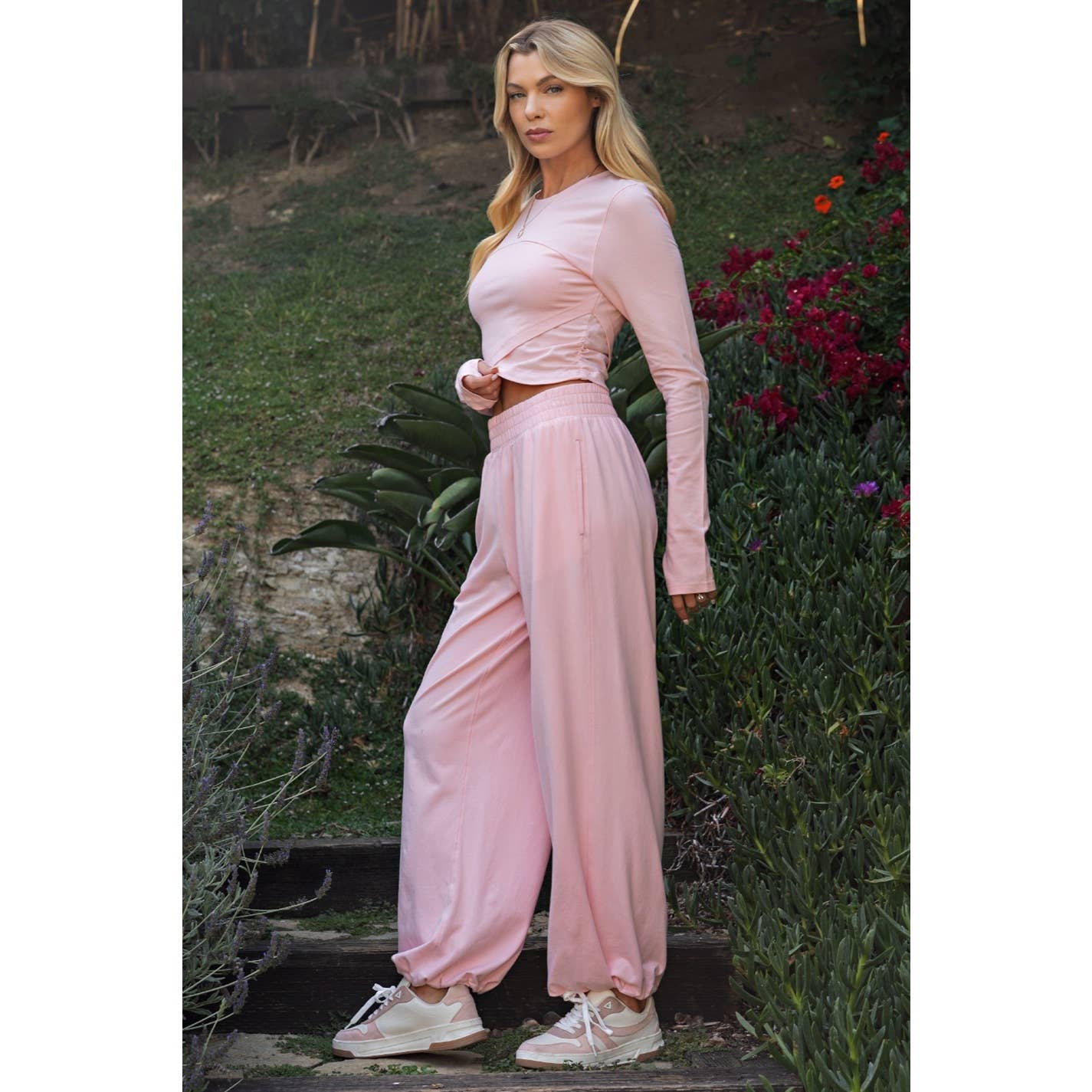 Claire Crossover Set