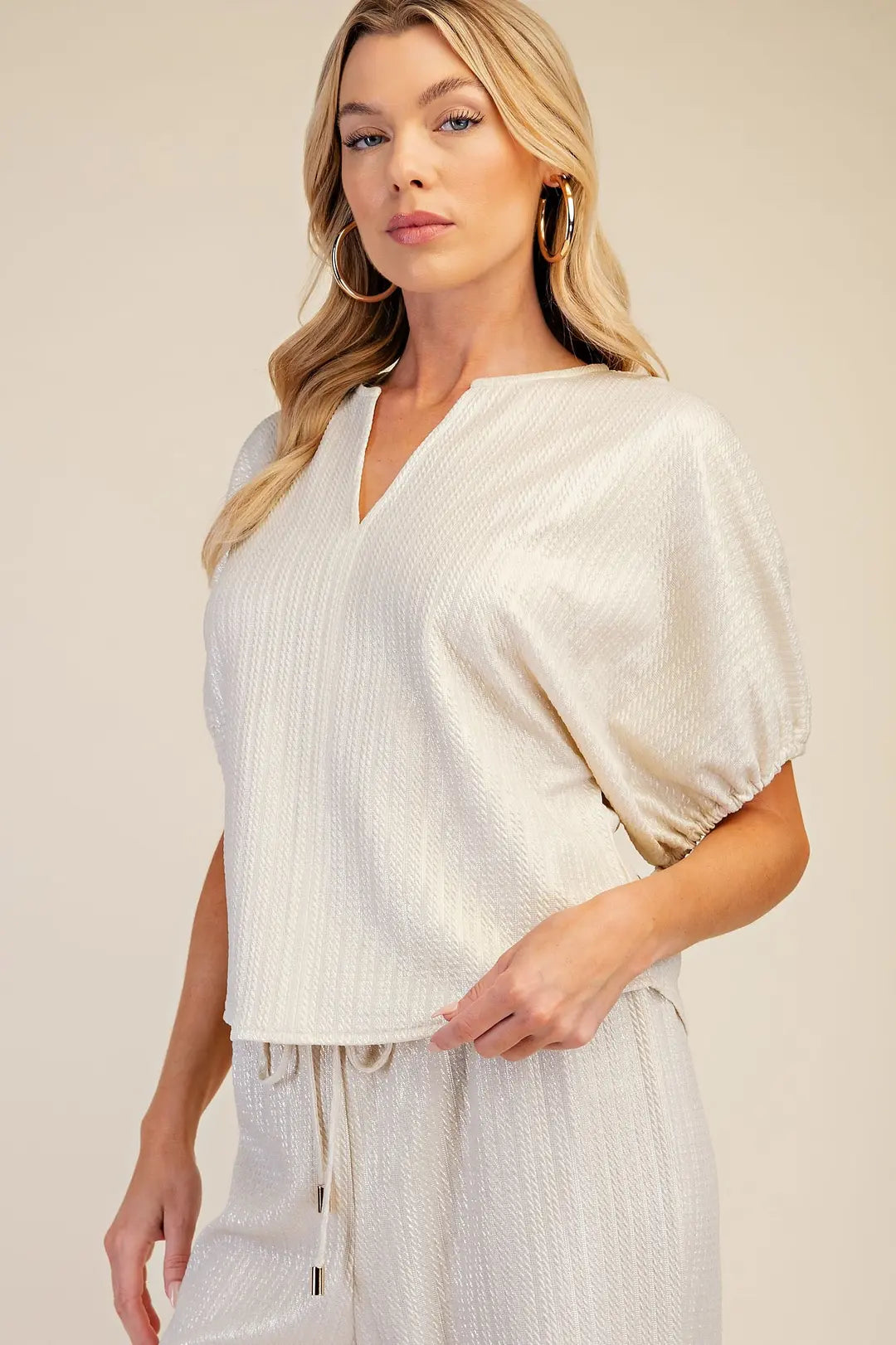 Raigen Metallic Top